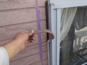 傷んだコーキング